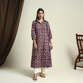 Collared Neck Buttoned Down Pink Batik Print Cotton Kurta for Women