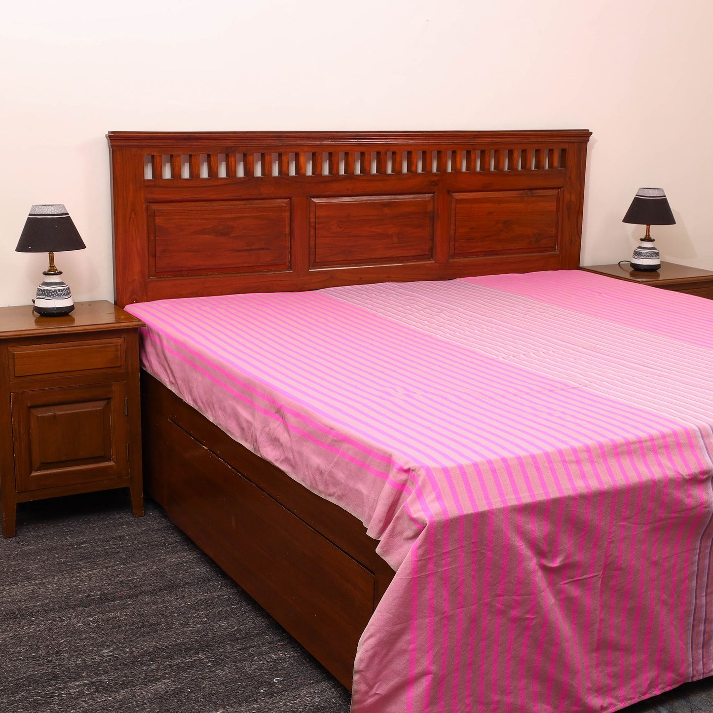 Pink - cotton double handloom bed cover (108 x 90 in) 104