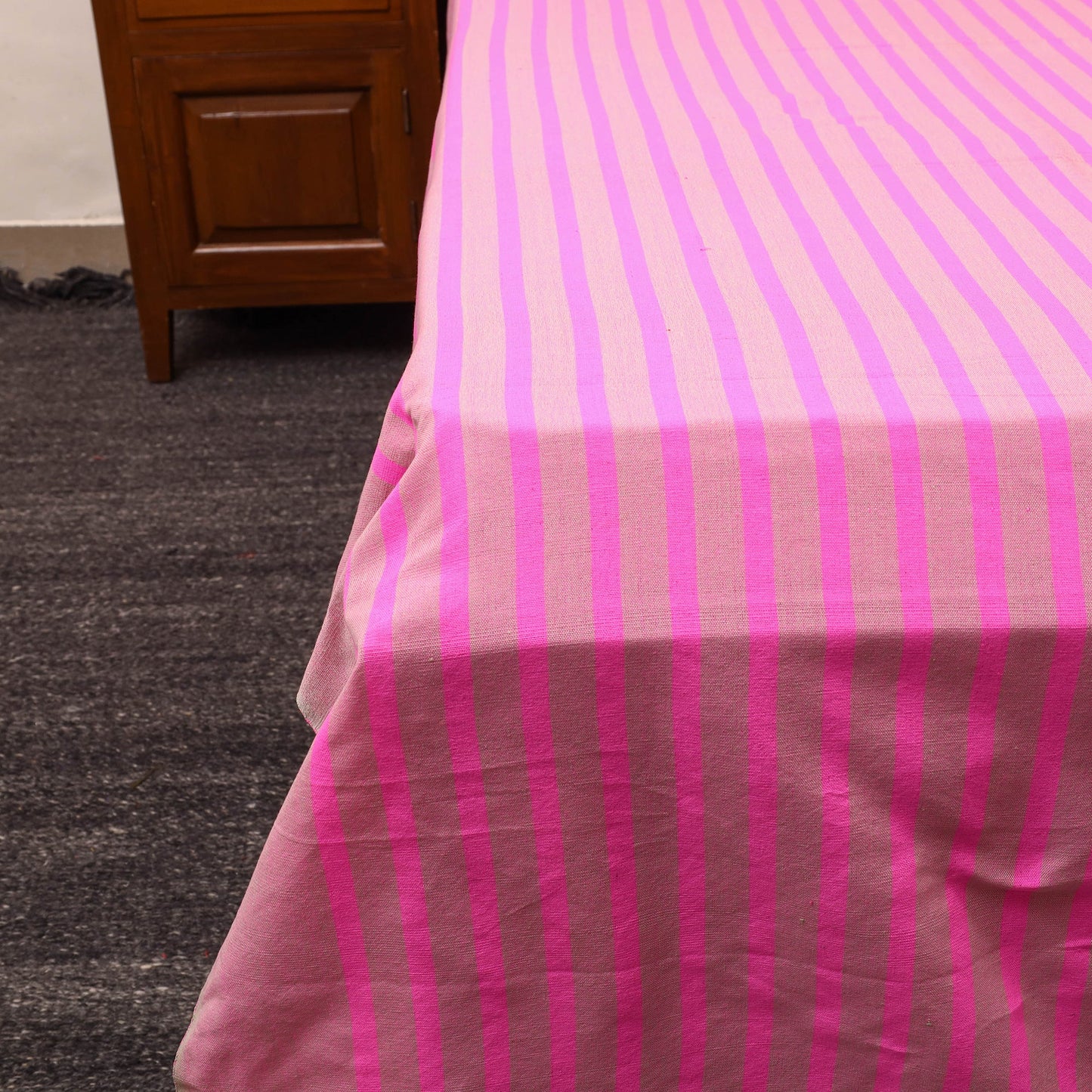 Pink - cotton double handloom bed cover (108 x 90 in) 104