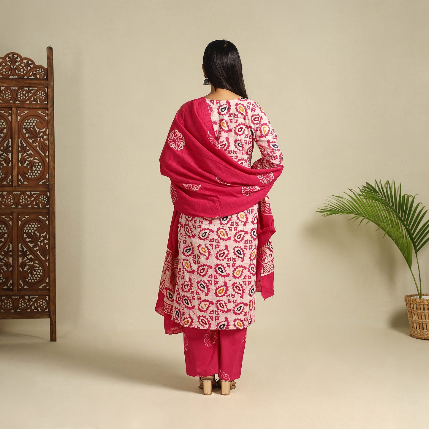  Pink Cotton Hand Batik Print Suit Set