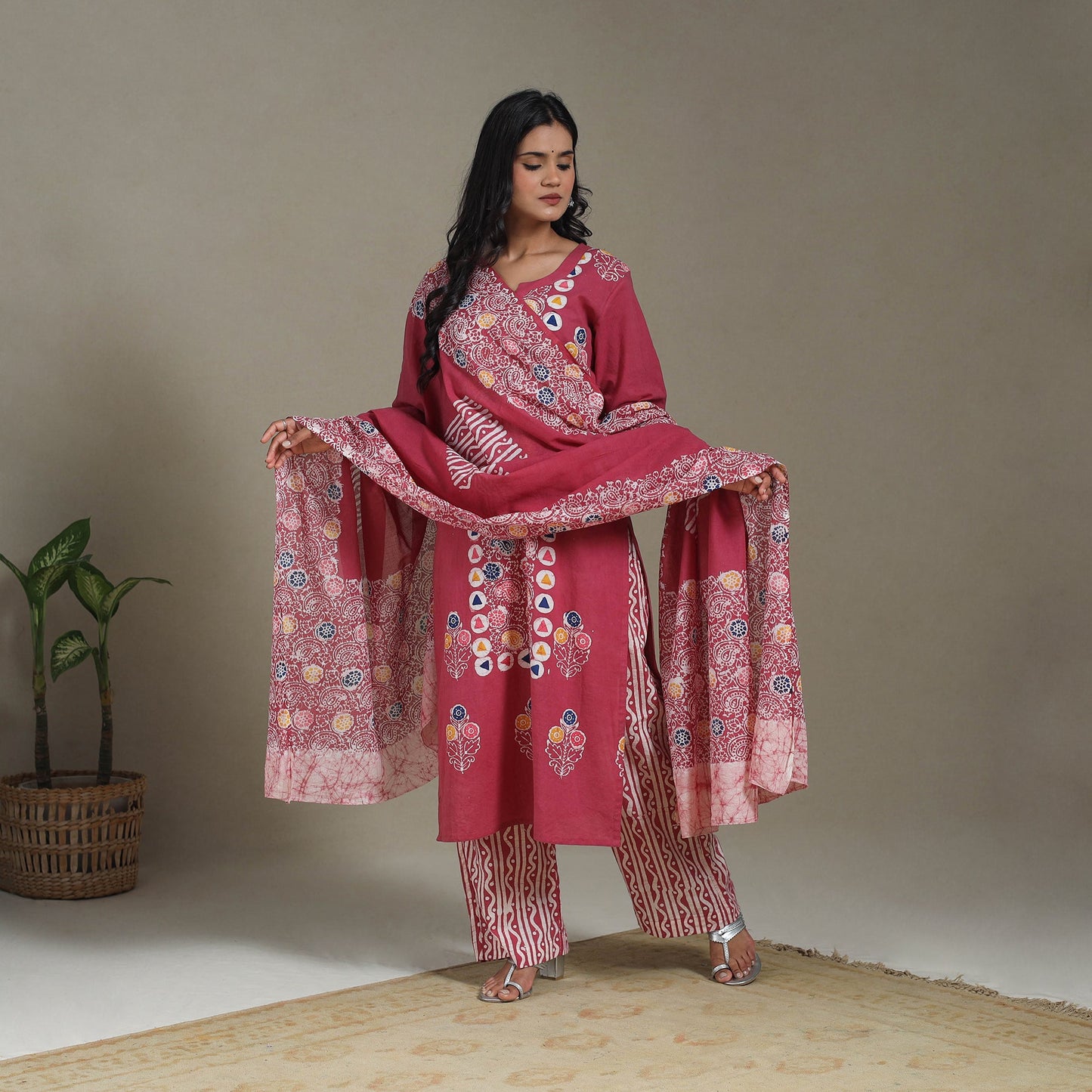 Pink Cotton Indonesian Hand Batik Print Kurta Set (Set of 3)