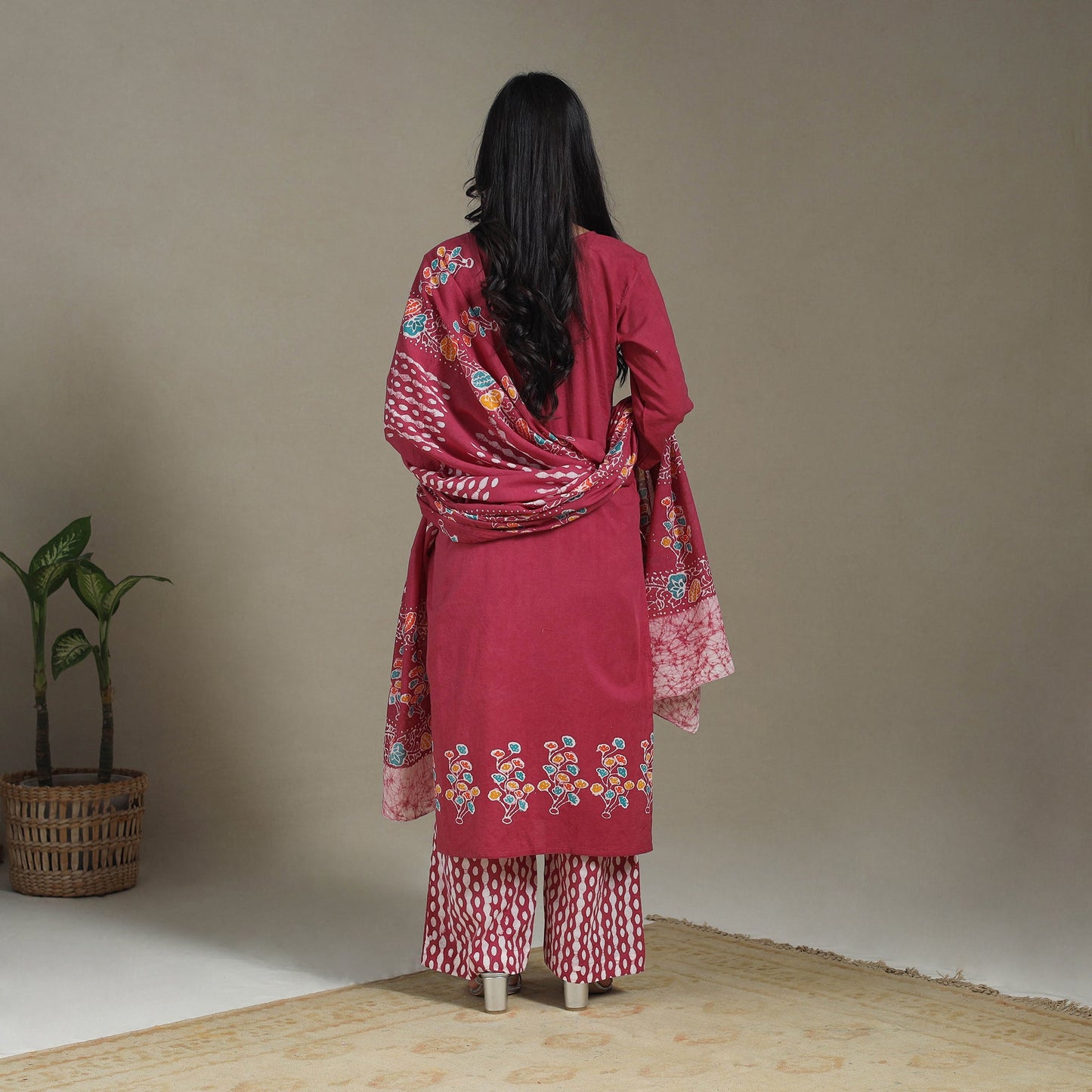 Pink Cotton Indonesian Hand Batik Print Kurta Set (Set of 3)