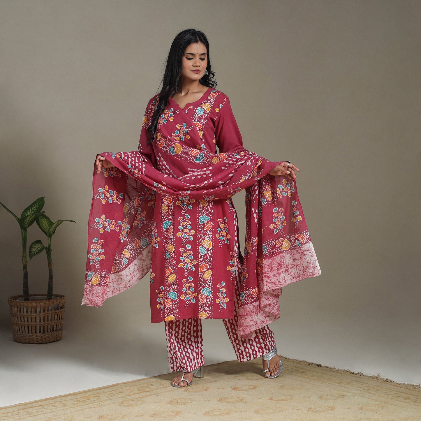 Pink Cotton Indonesian Hand Batik Print Kurta Set (Set of 3)