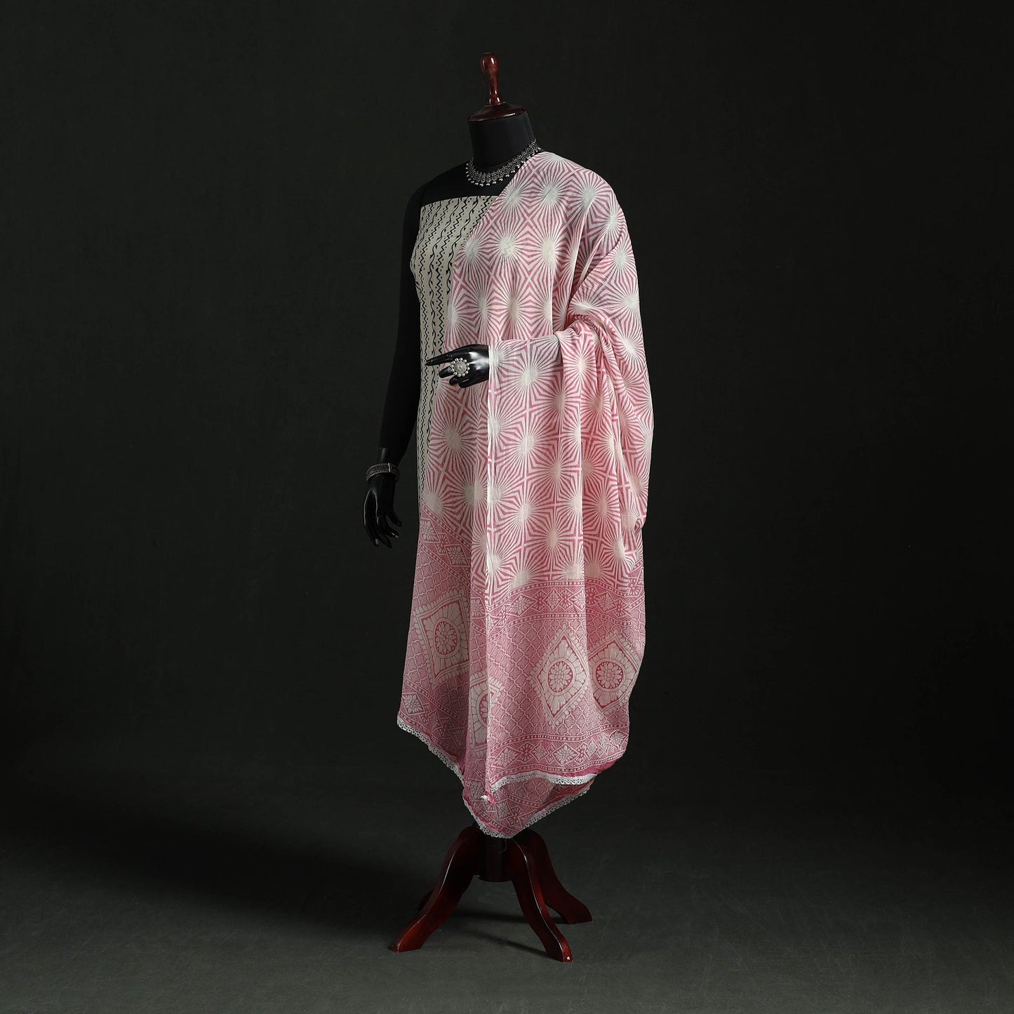 Cotton jaipur printed dupatta 19 - handcrafted