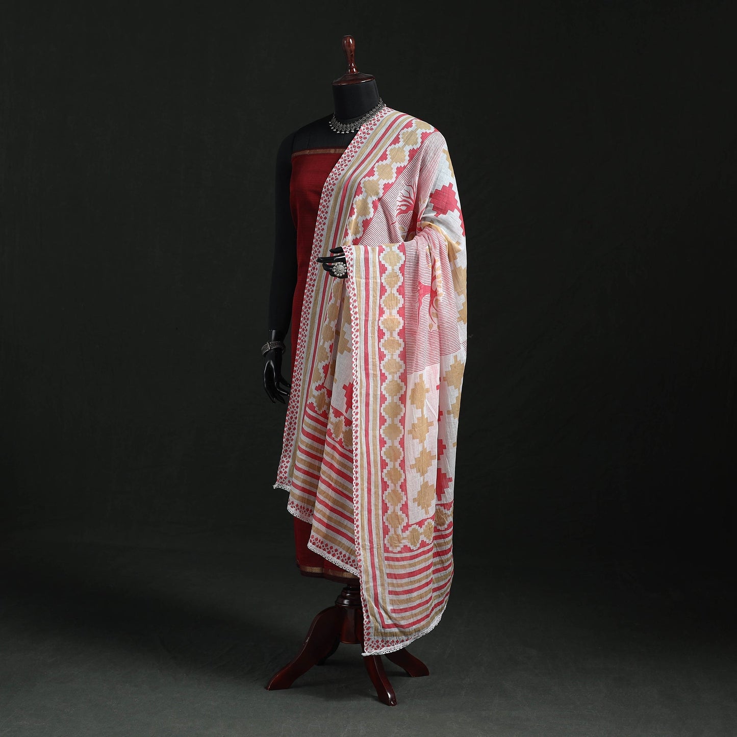 Cotton jaipur printed dupatta 95 - handcrafted
