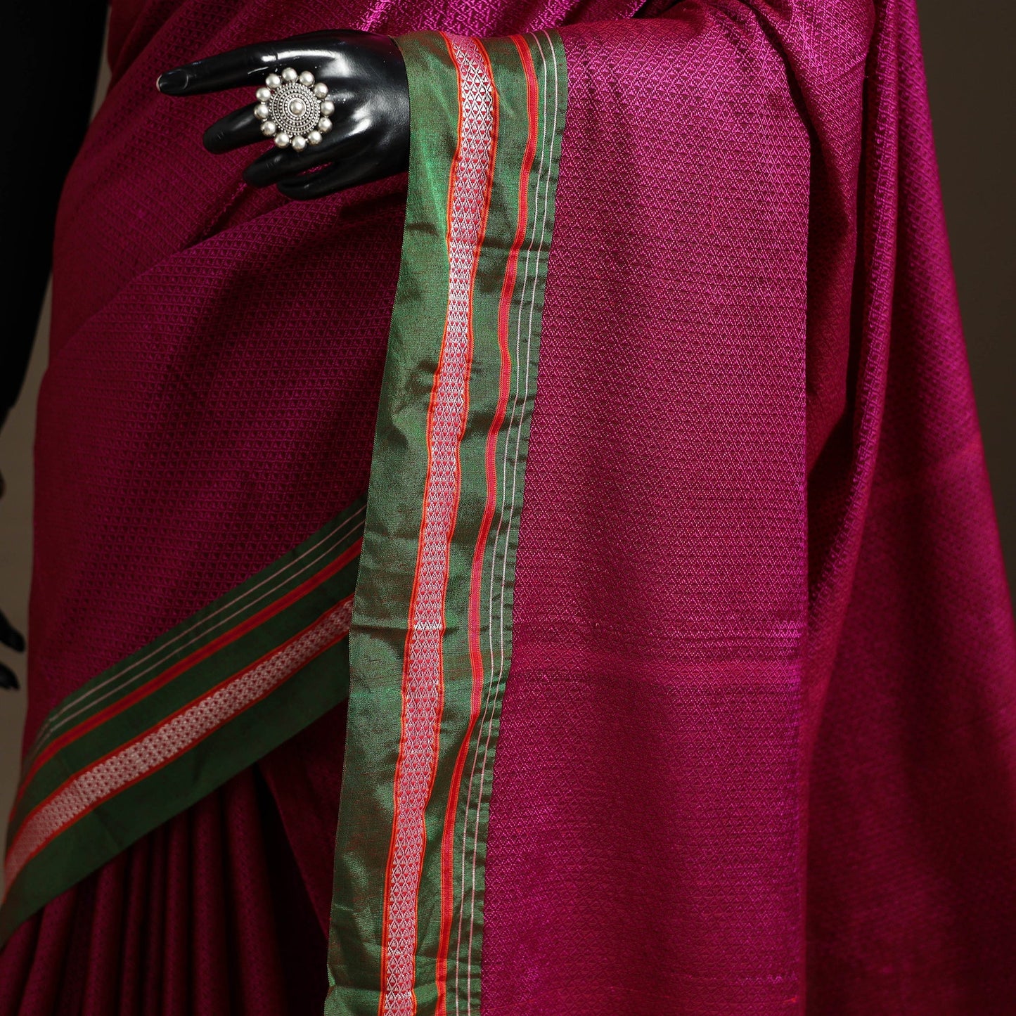 Cotton khun saree with chikki paras border 10 - handcrafted
