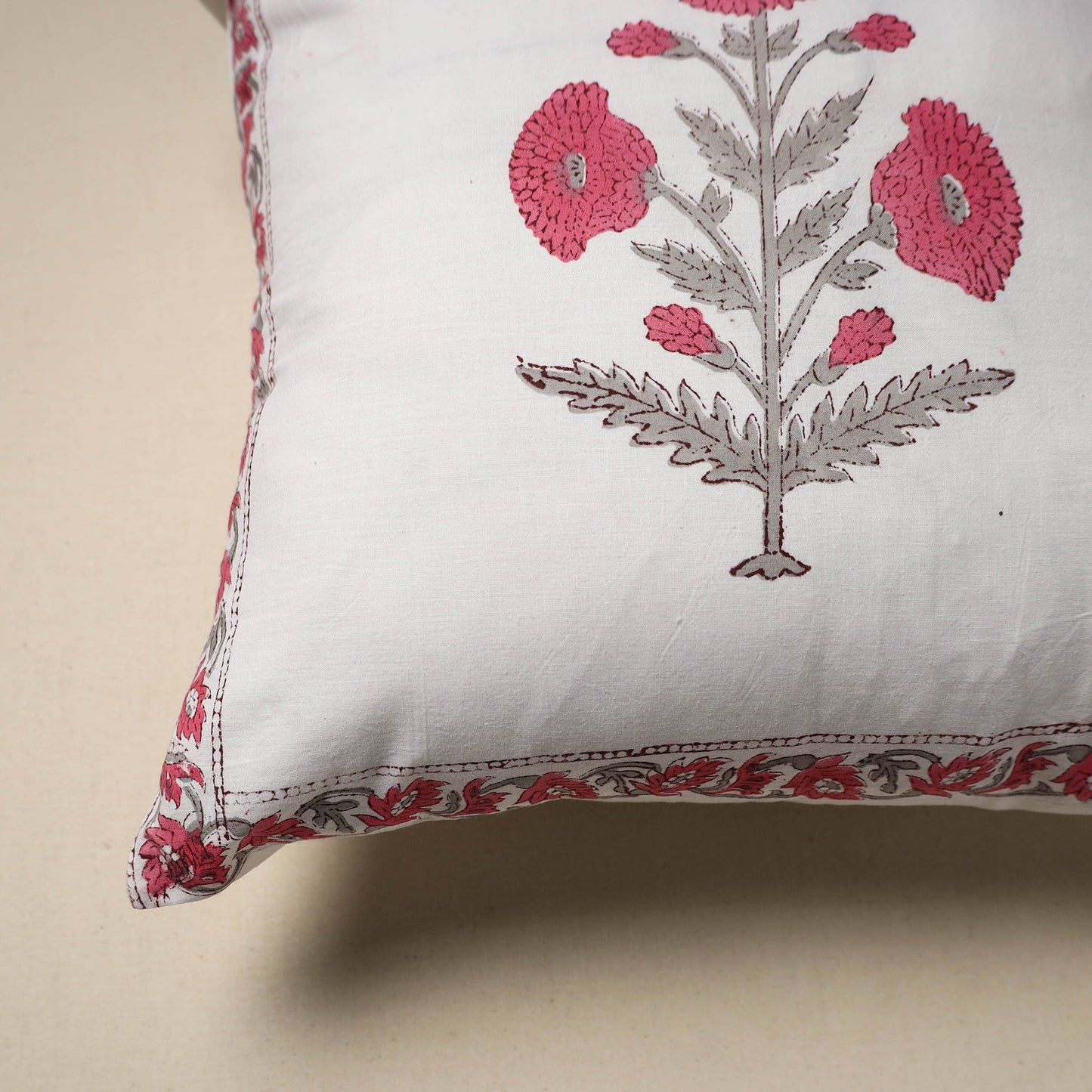 Cotton sanganeri cushion cover (16 x 16 in) 05 - handcrafted