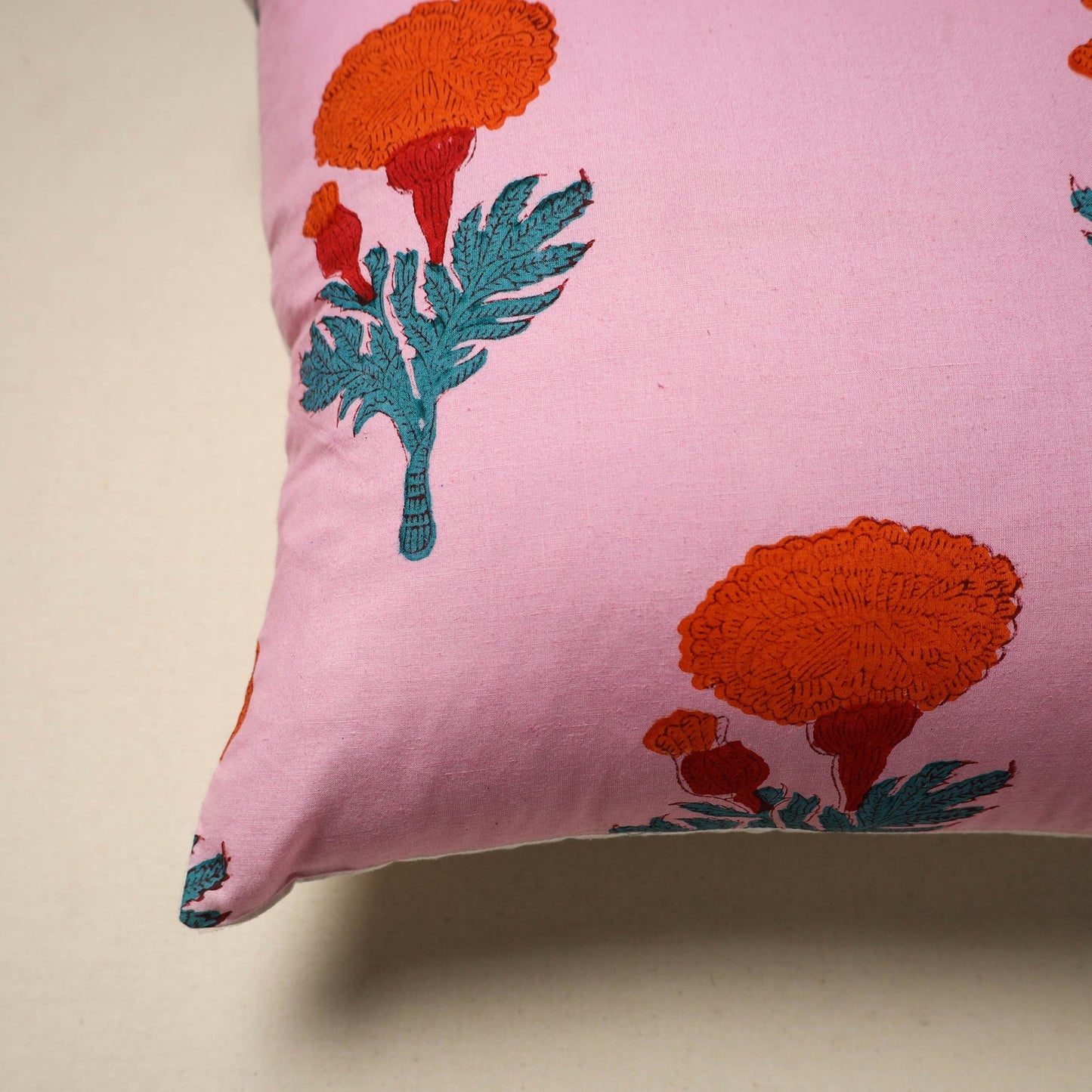 Cotton sanganeri cushion cover (16 x 16 in) 51 - handcrafted