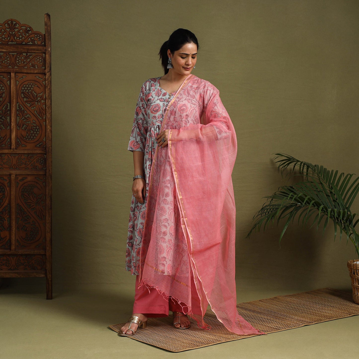 Buy Pink Block Print Cotton Sanganeri Kurta Set (Set of 3)