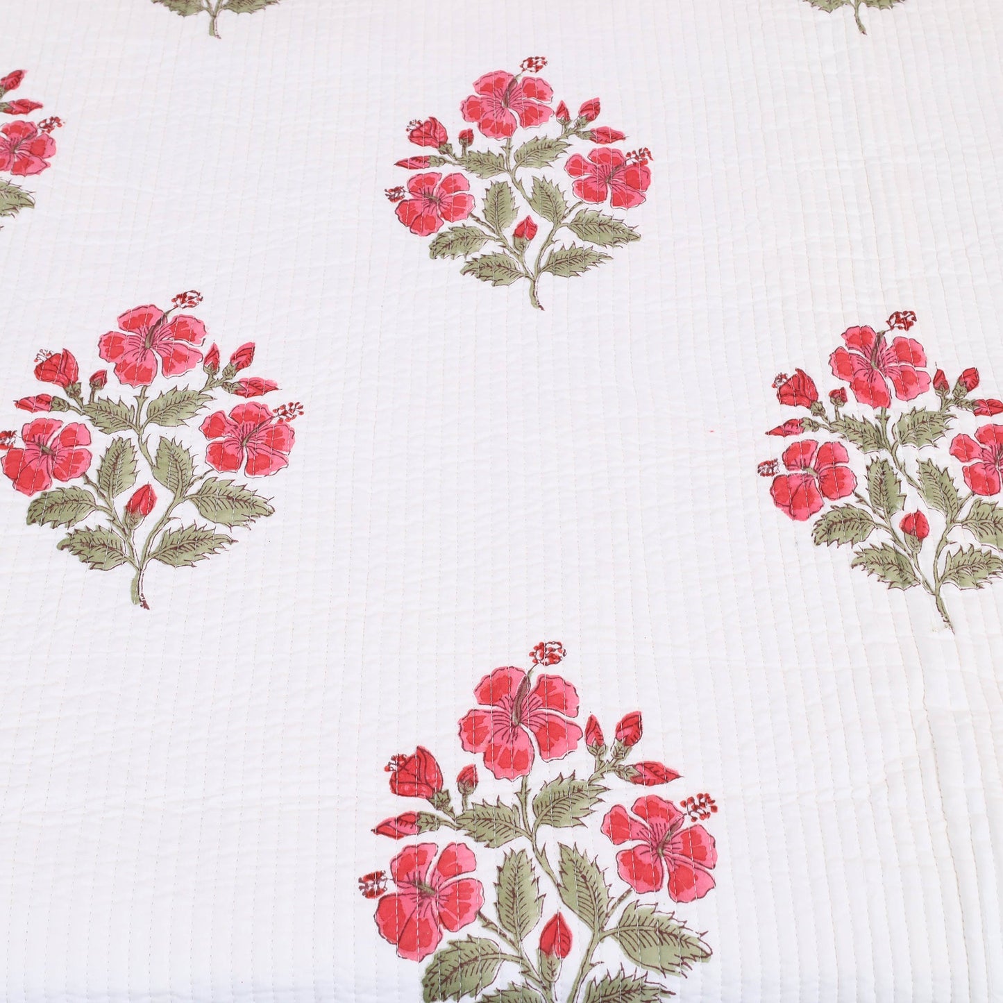 Pink - double - reversible sanganeri cotton quilt set 09