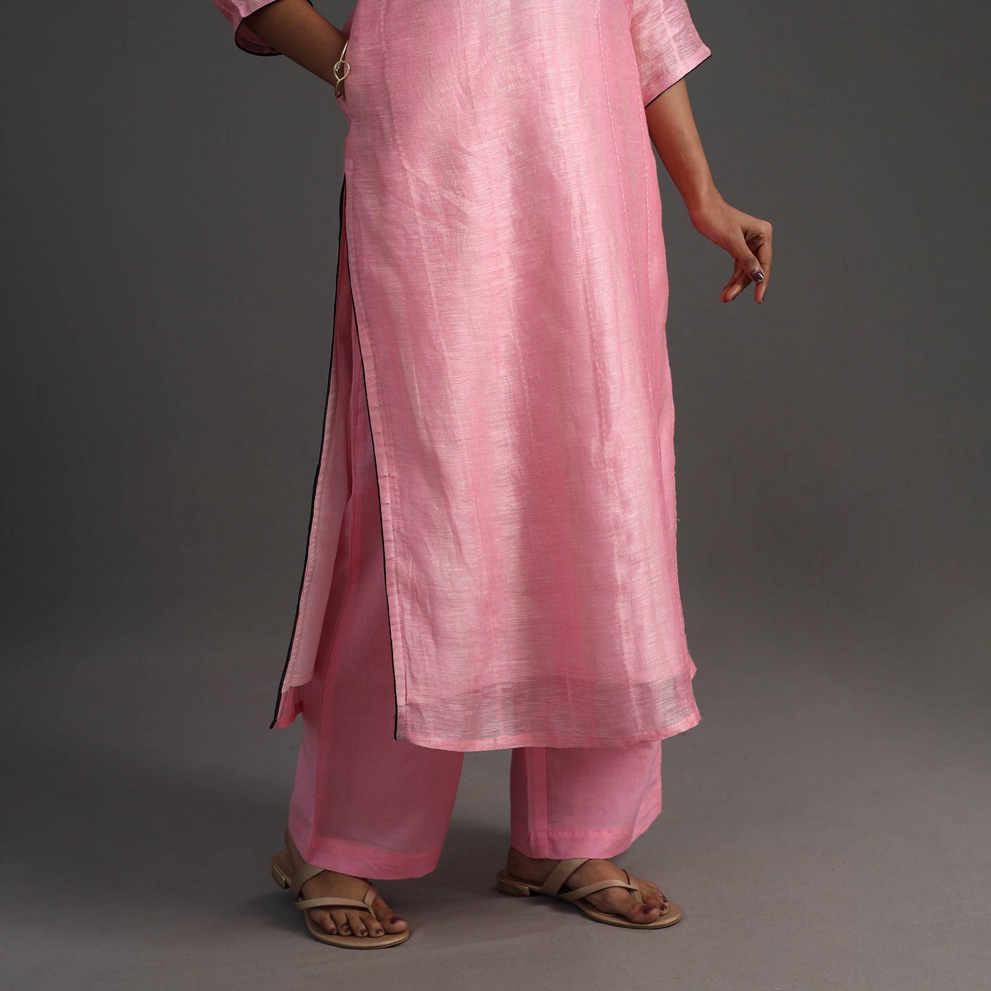  Pink Elegant Linen Silk Handloom Plain Kurta Set
