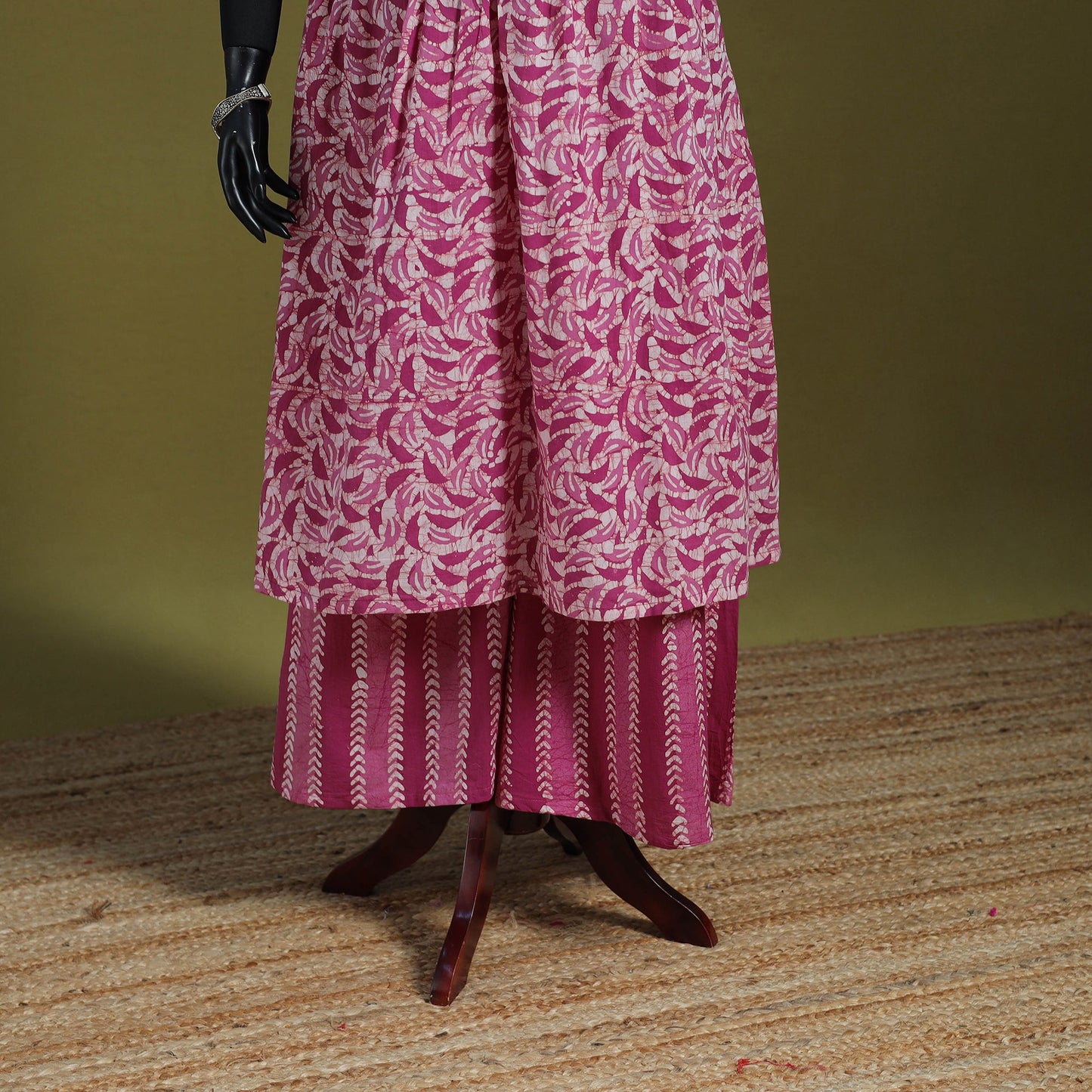 Purple - flared cotton hand batik suit set (set of 2) 11