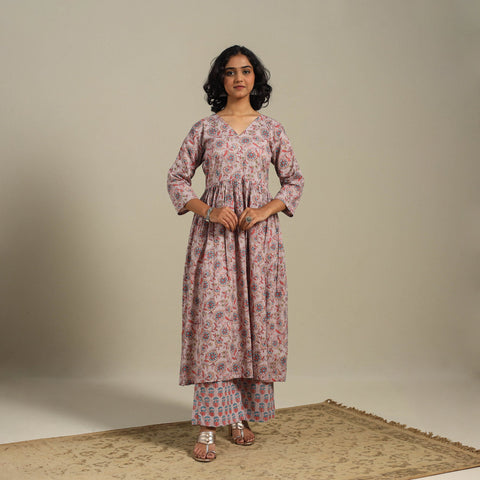 Pink Flared Cotton Jaipur Print Kurta Set (Set of 2)