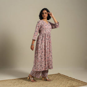 Pink Flared Cotton Jaipur Print Kurta Set (Set of 2)