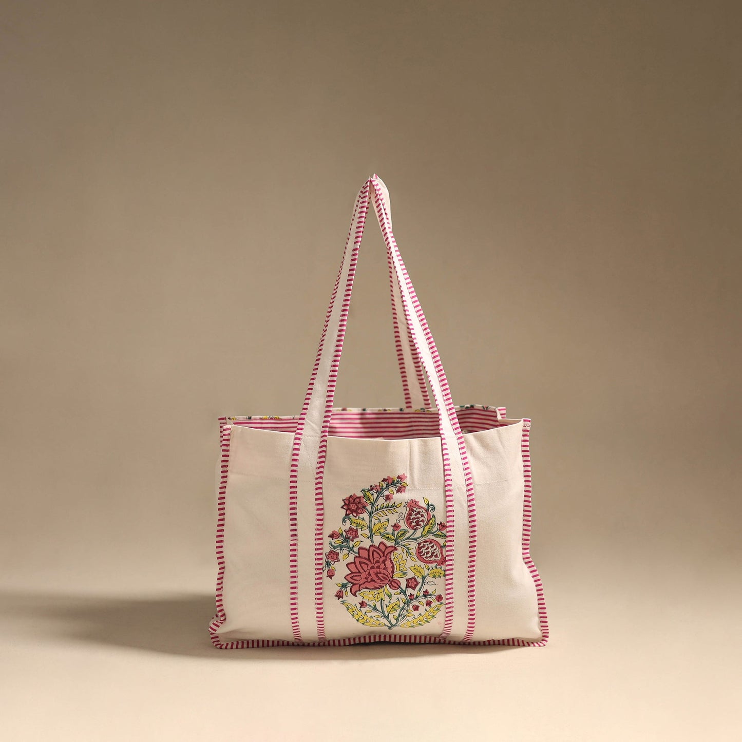 Pink - floral hand tote bag 04 - handcrafted