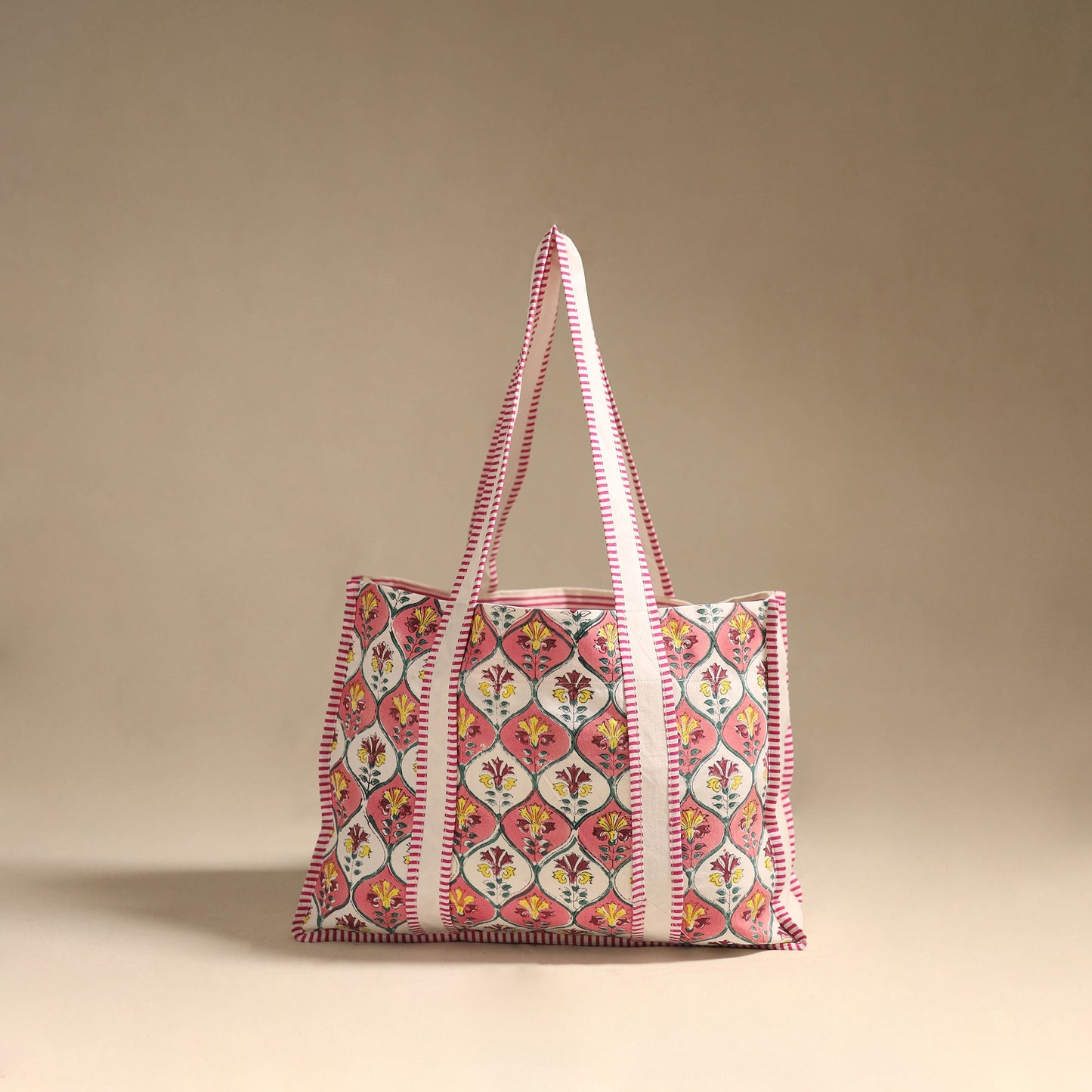 Pink - floral hand tote bag 04 - handcrafted