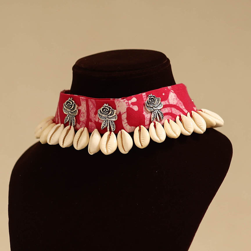 Pink - german silver fabart choker necklace set with shell
