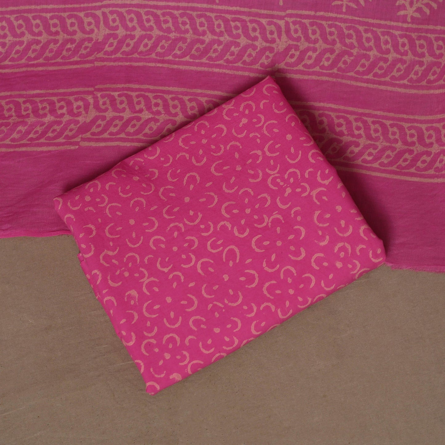 Hand batik cotton 3pc unstitched dress material 43