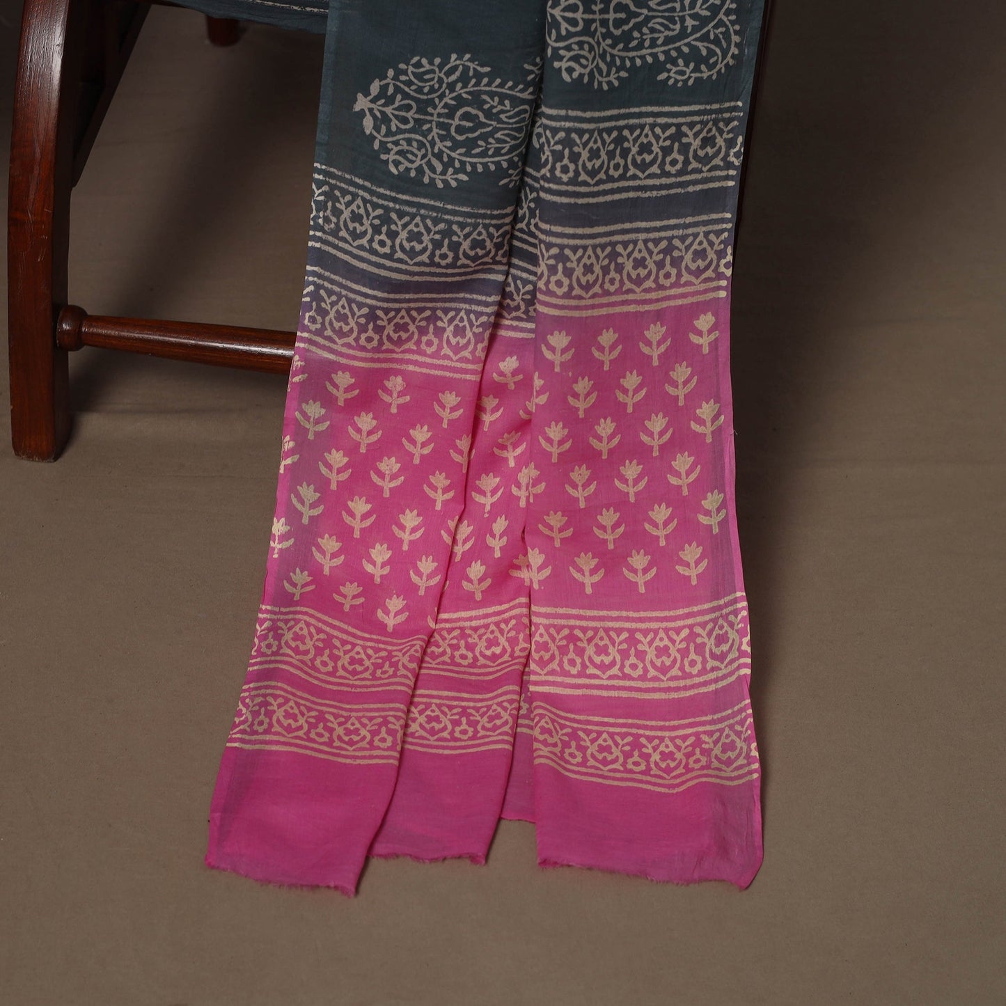 Hand batik cotton 3pc unstitched dress material 44