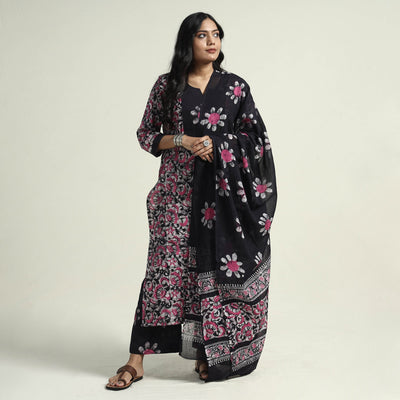 Hand batik printed cotton kurta with palazzo & dupatta set