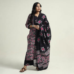 Hand batik printed cotton kurta with palazzo & dupatta set