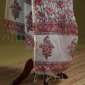 Hand chanderi silk sanganeri floral dupatta 57 - handcrafted