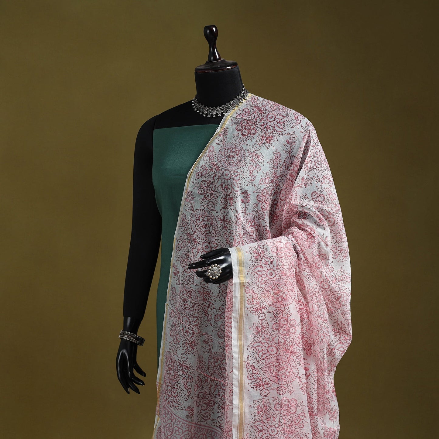 Hand chanderi silk sanganeri floral dupatta 58 - handcrafted