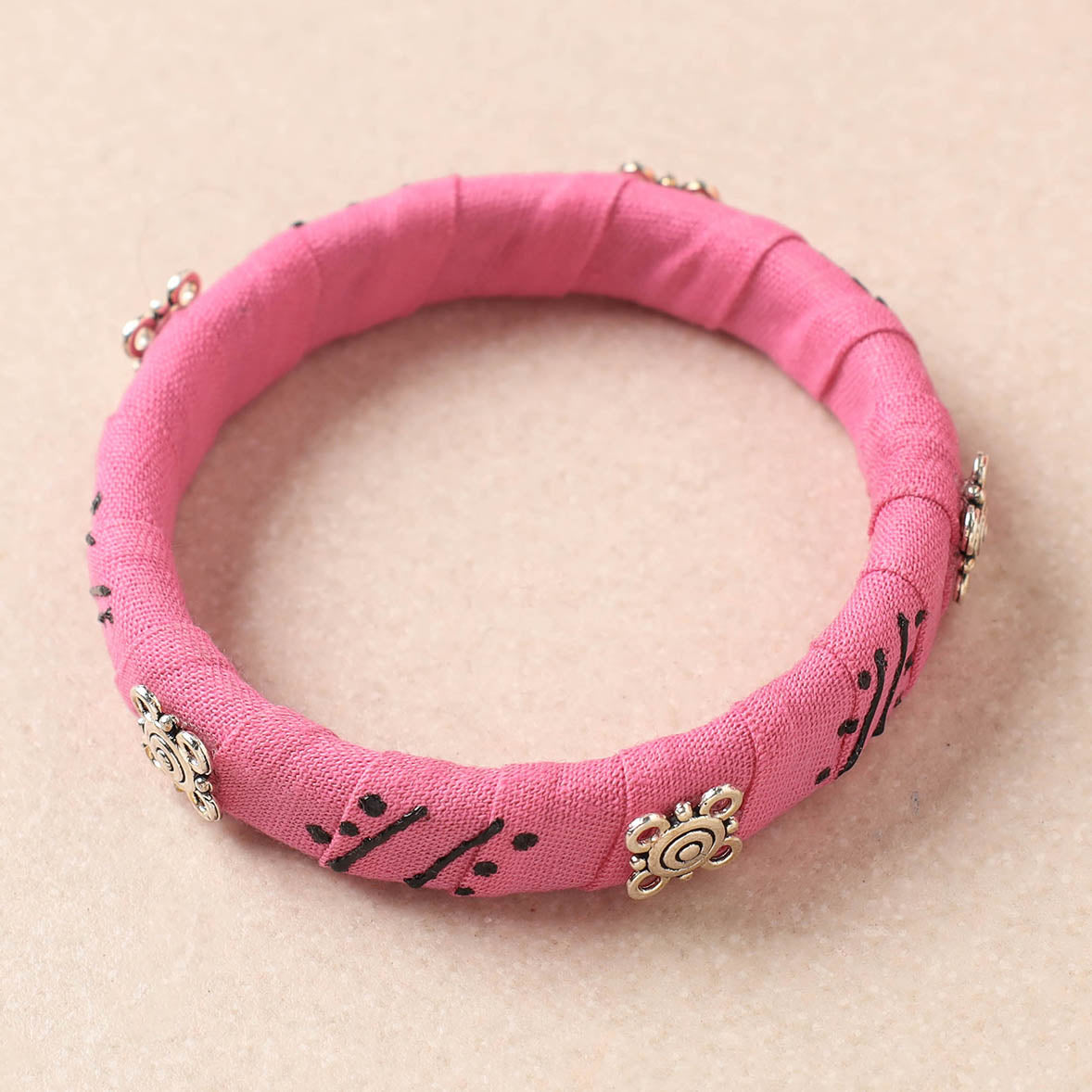 Buy Handcrafted Fabart Bangle by Asalkaar Online at iTokri.com