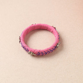  Handcrafted Fabart Bangle by Asalkaar 