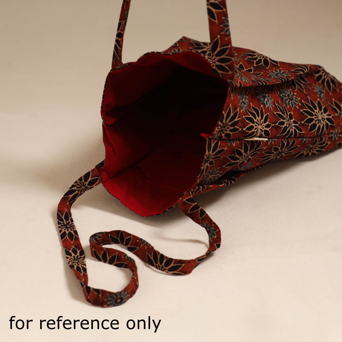 Handcrafted fabric jhola bag 52