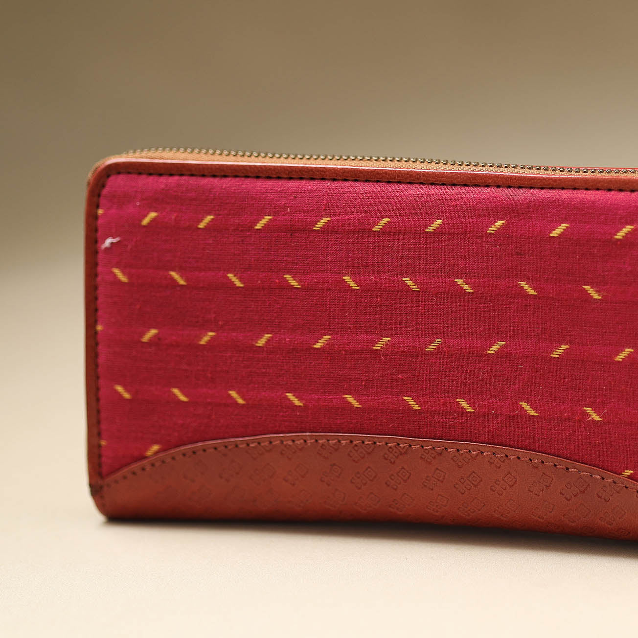 Pink Handcrafted Jacquard Weave Leather Wallet