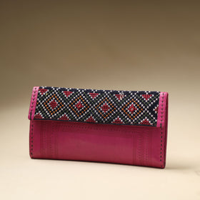 Pink Handcrafted Kutch Jat Embroidery Leather Wallet