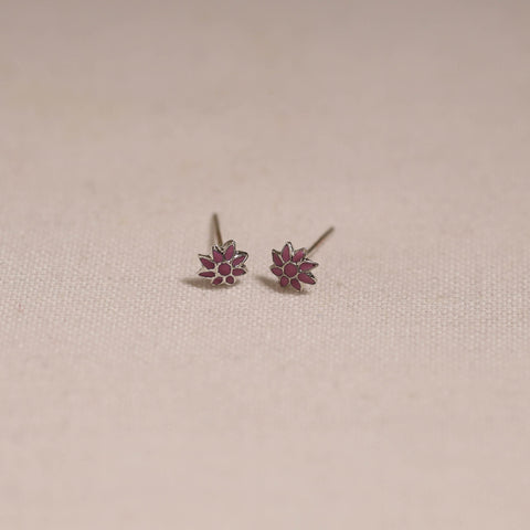 Handcrafted paka meenakari stud earrings 06