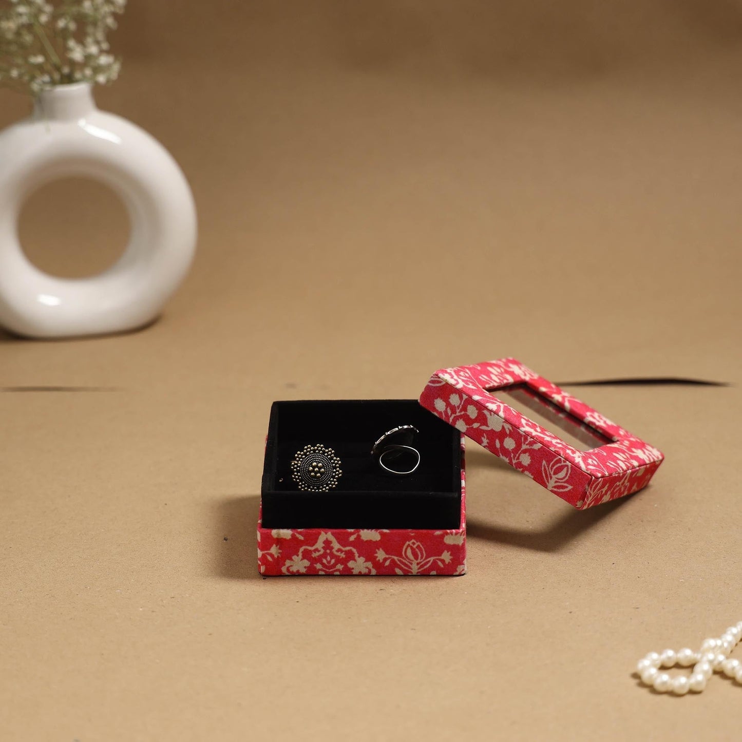 Handcrafted printed fabric ring/earring box 31