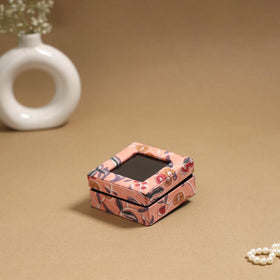 Handcrafted printed fabric ring/earring box 46