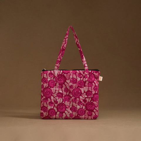 Handcrafted quilted handbag 28