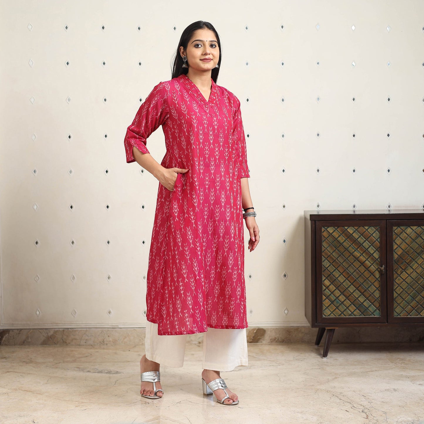 Pink Handloom Cotton A-Line Pochampally Ikat Kurta