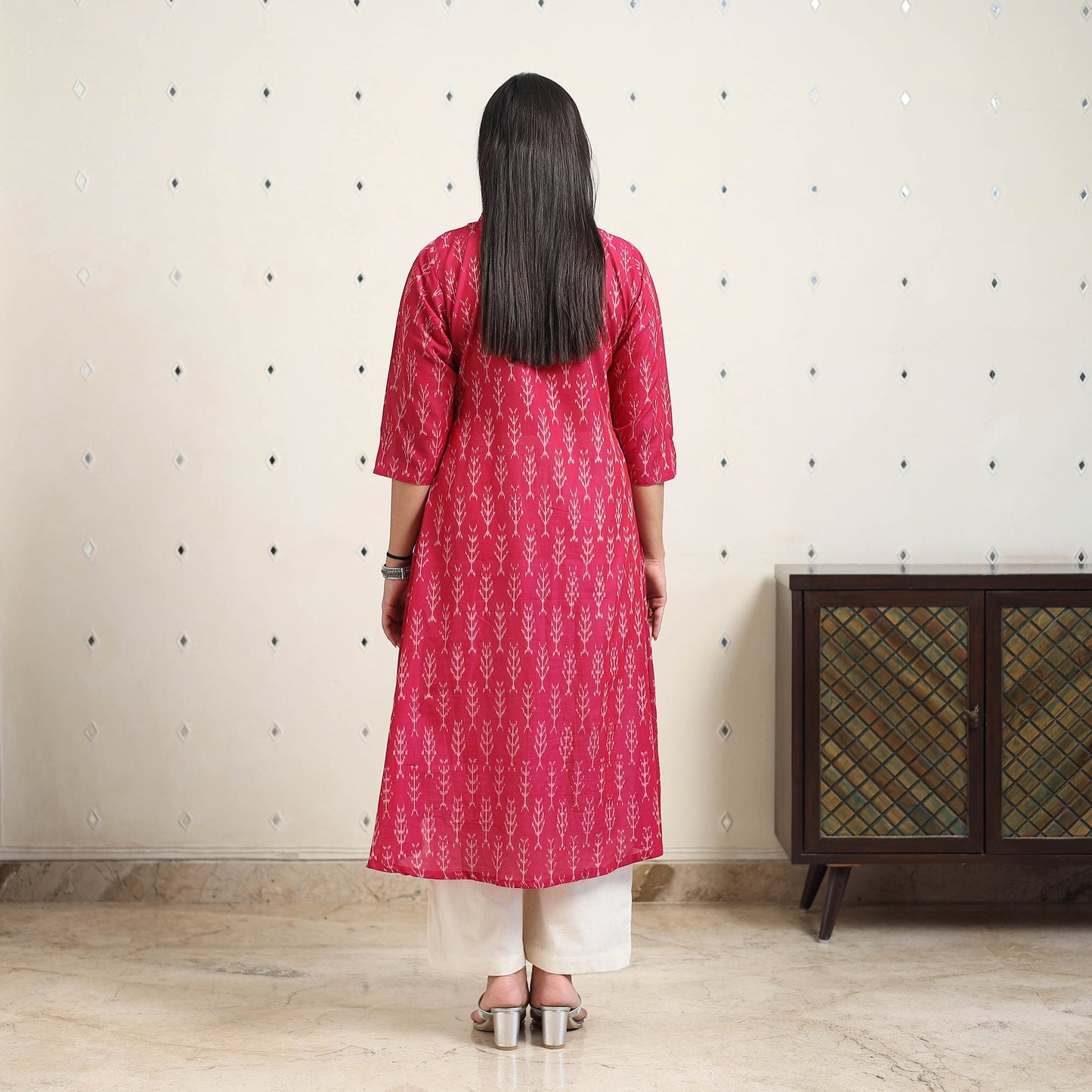Pink Handloom Cotton A-Line Pochampally Ikat Kurta