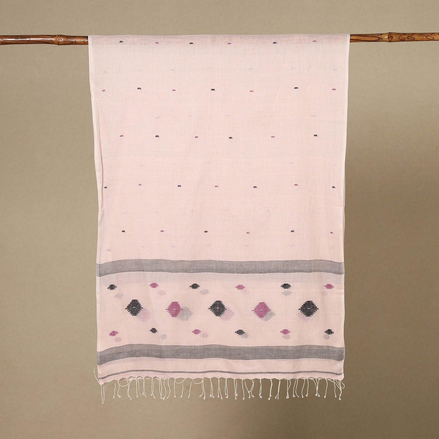 Pink - handloom cotton phulia jamdani stole with tassels 11