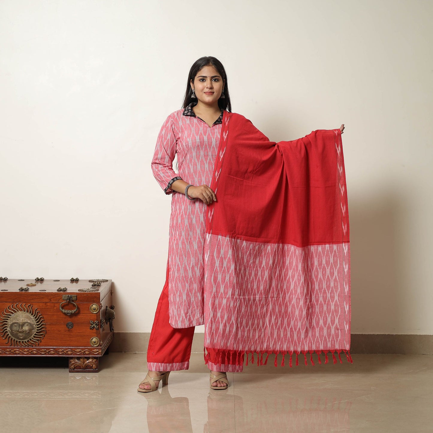  Pink Handloom Cotton Pochampally Ikat Kurta Set 