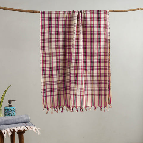 Buy Handloom Fine Cotton Checks Bath Towel