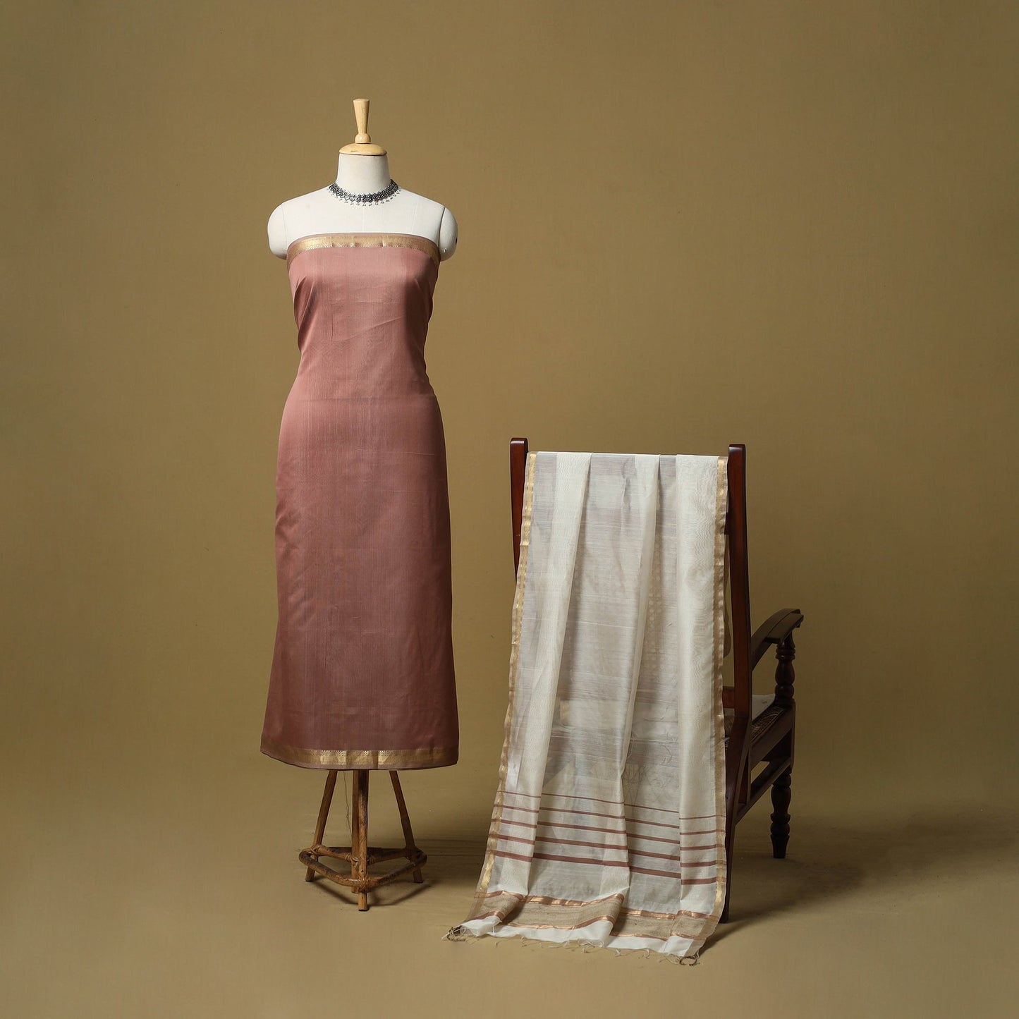 Handloom maheshwari silk 2pc unstitched dress material 38