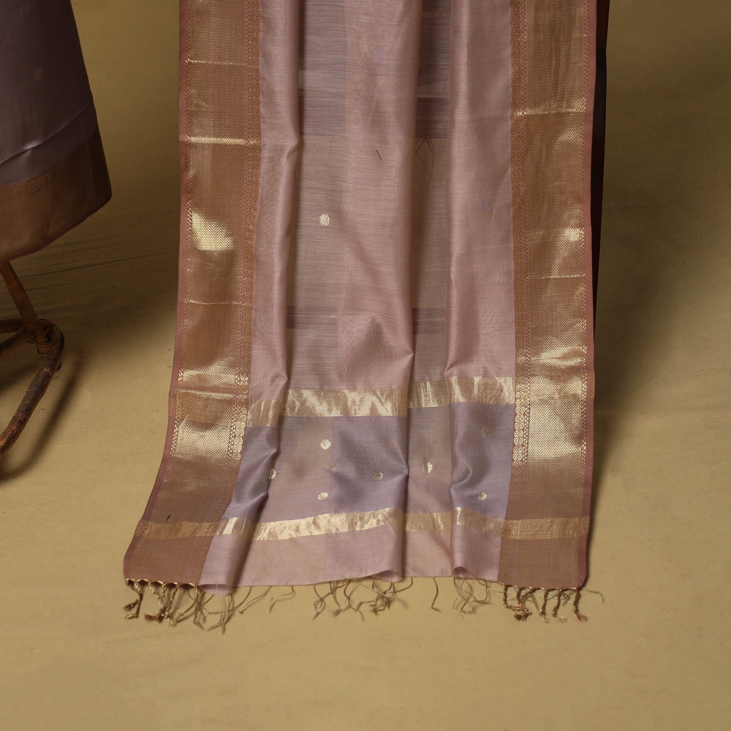 Handloom maheshwari silk buti work 2pc unstitched dress