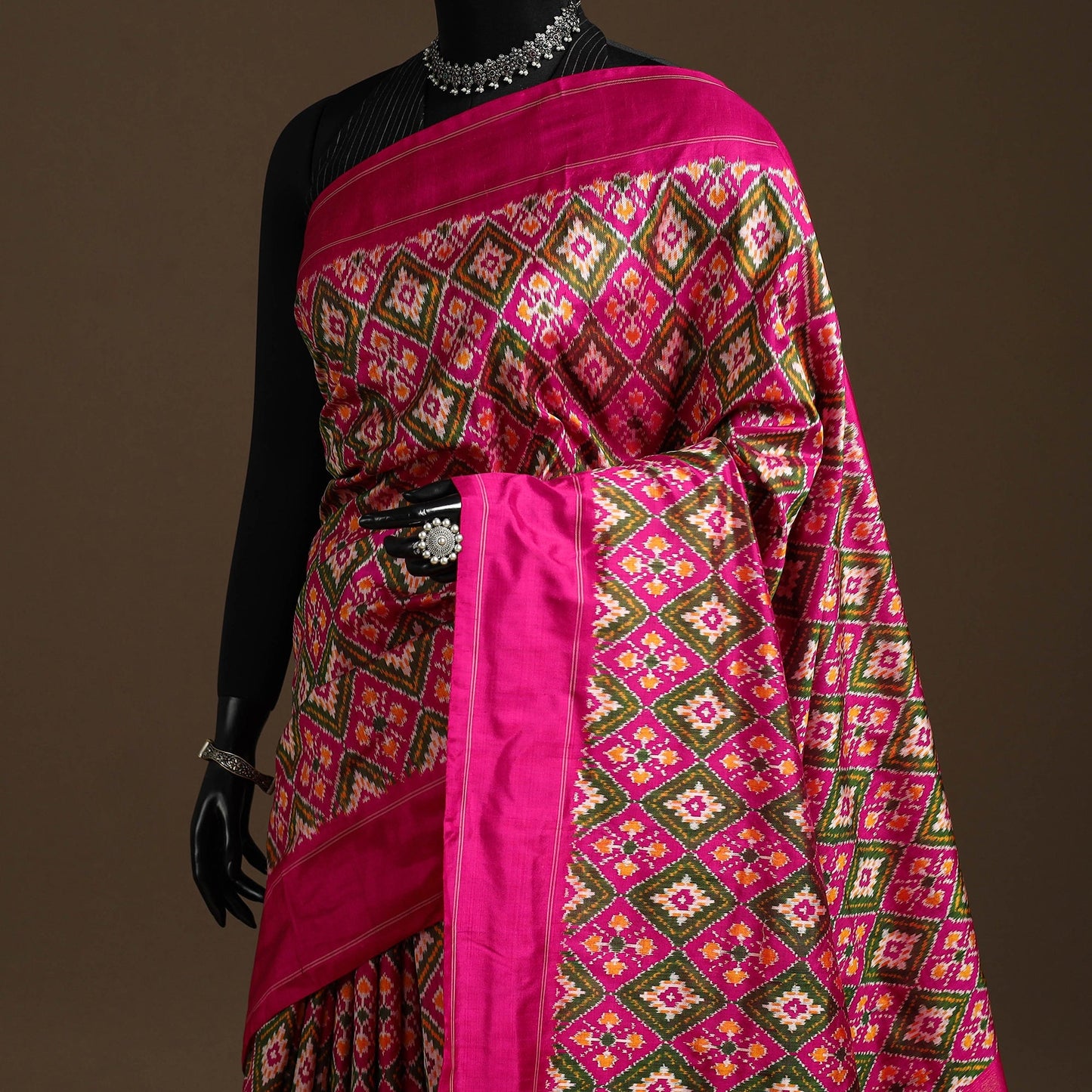 Handloom mulberry silk patola ikat pochampally saree 09