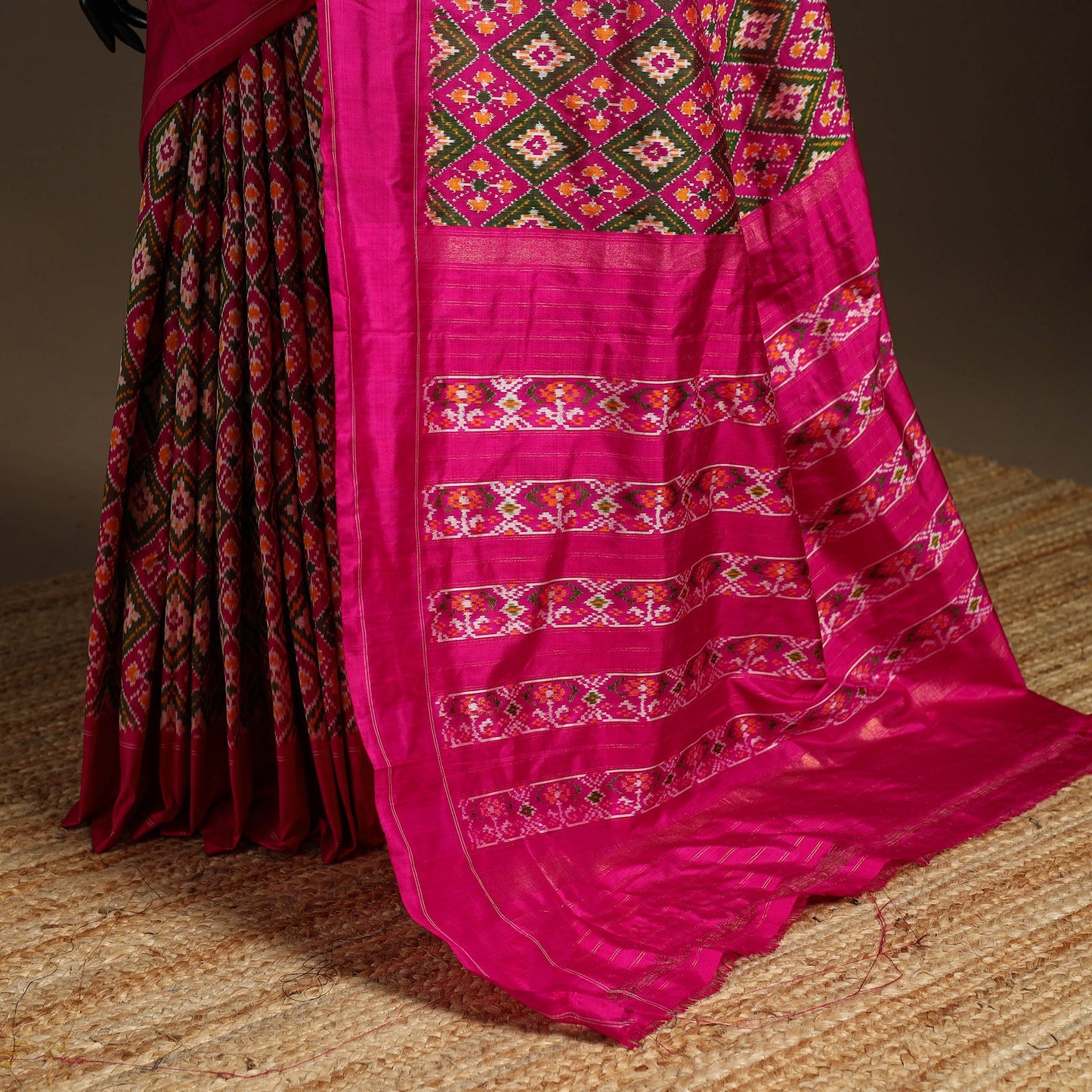 Handloom mulberry silk patola ikat pochampally saree 09