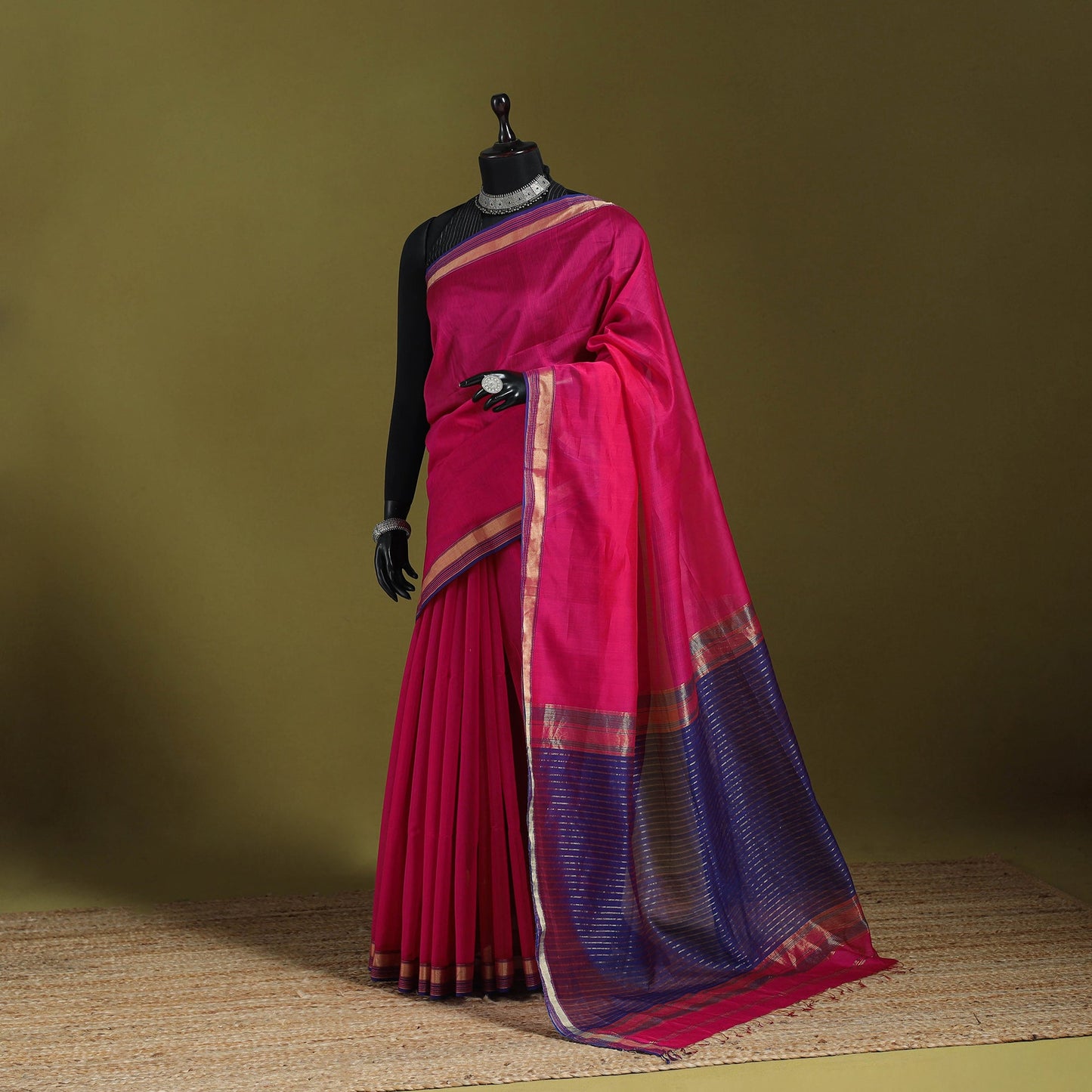 Pink - handloom silk cotton maheshwari saree with zari