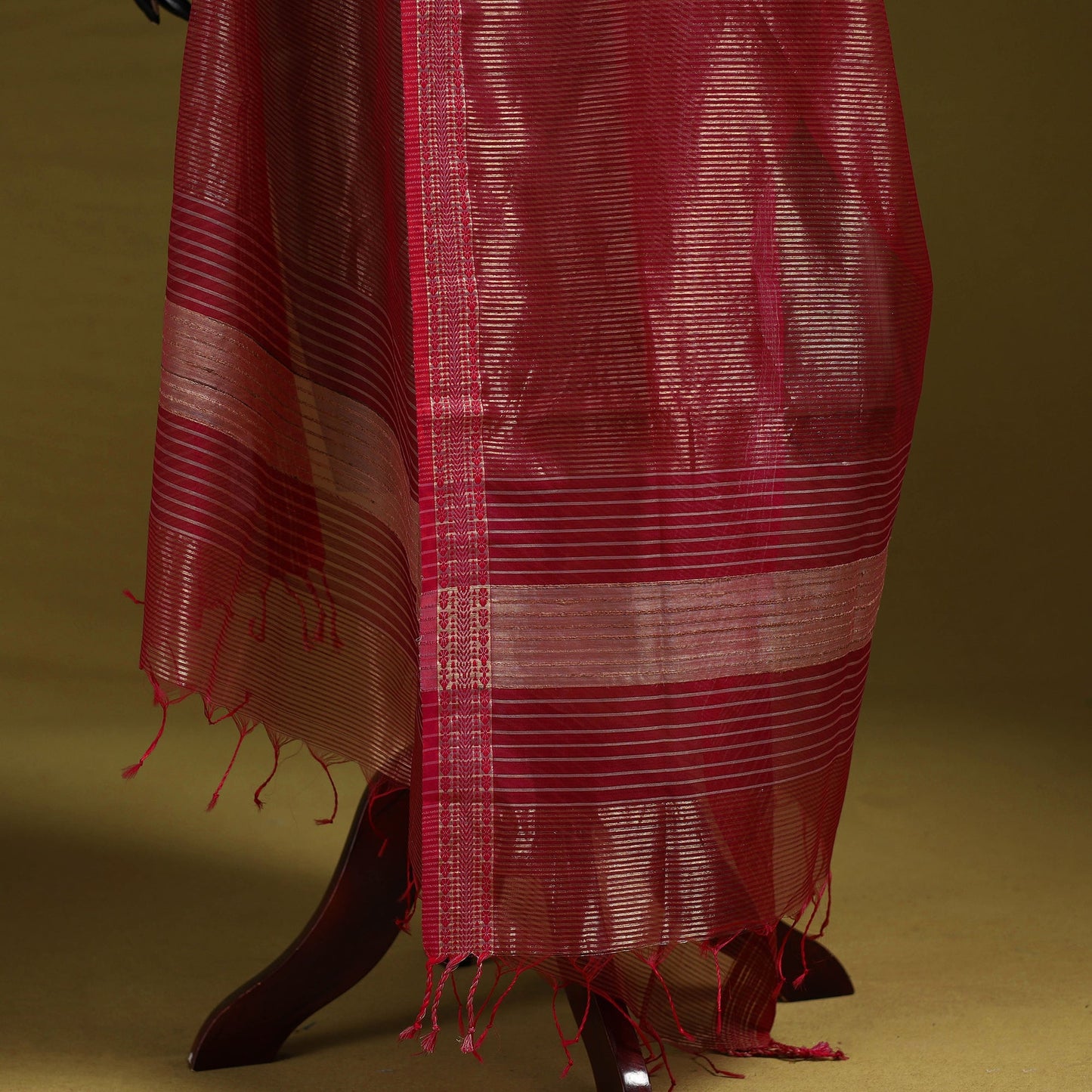 Handloom silk cotton tissue zari stripes maheshwari dupatta