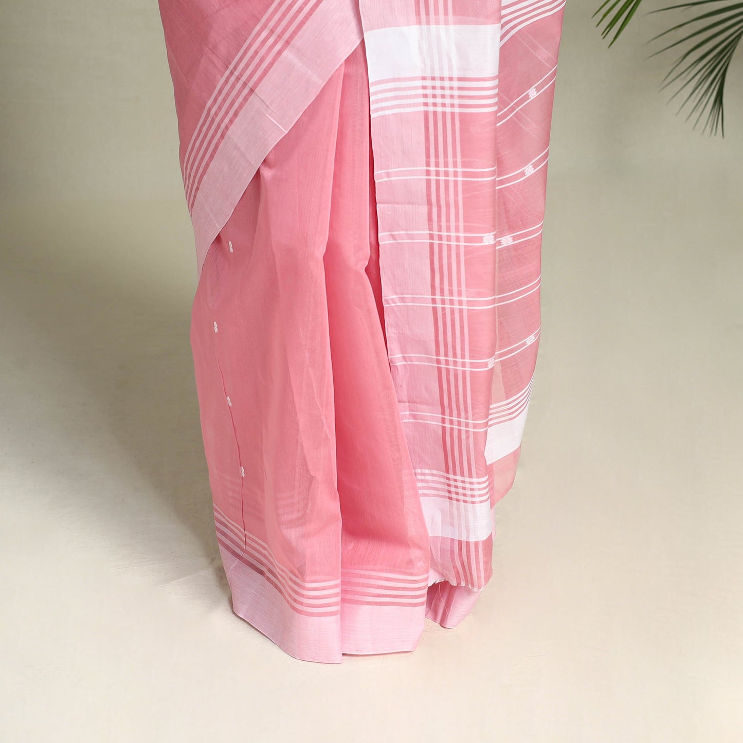 Buy Pink Handloom Thread Buti Chanderi Cotton Saree