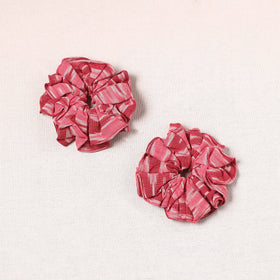 Pink - handmade cotton rubber bands/scrunchies (set of 2)