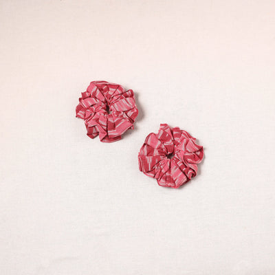Pink - handmade cotton rubber bands/scrunchies (set of 2)